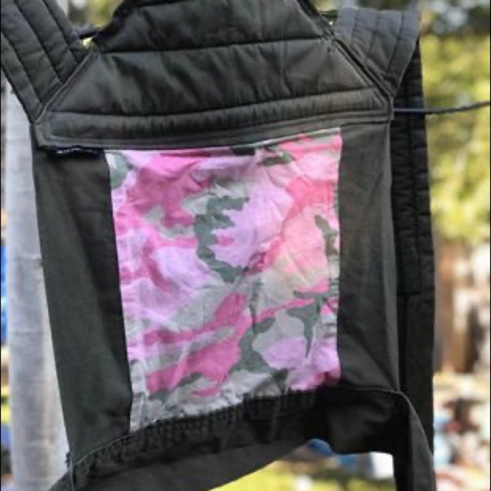 Baby hawk Mei tai baby carrier.